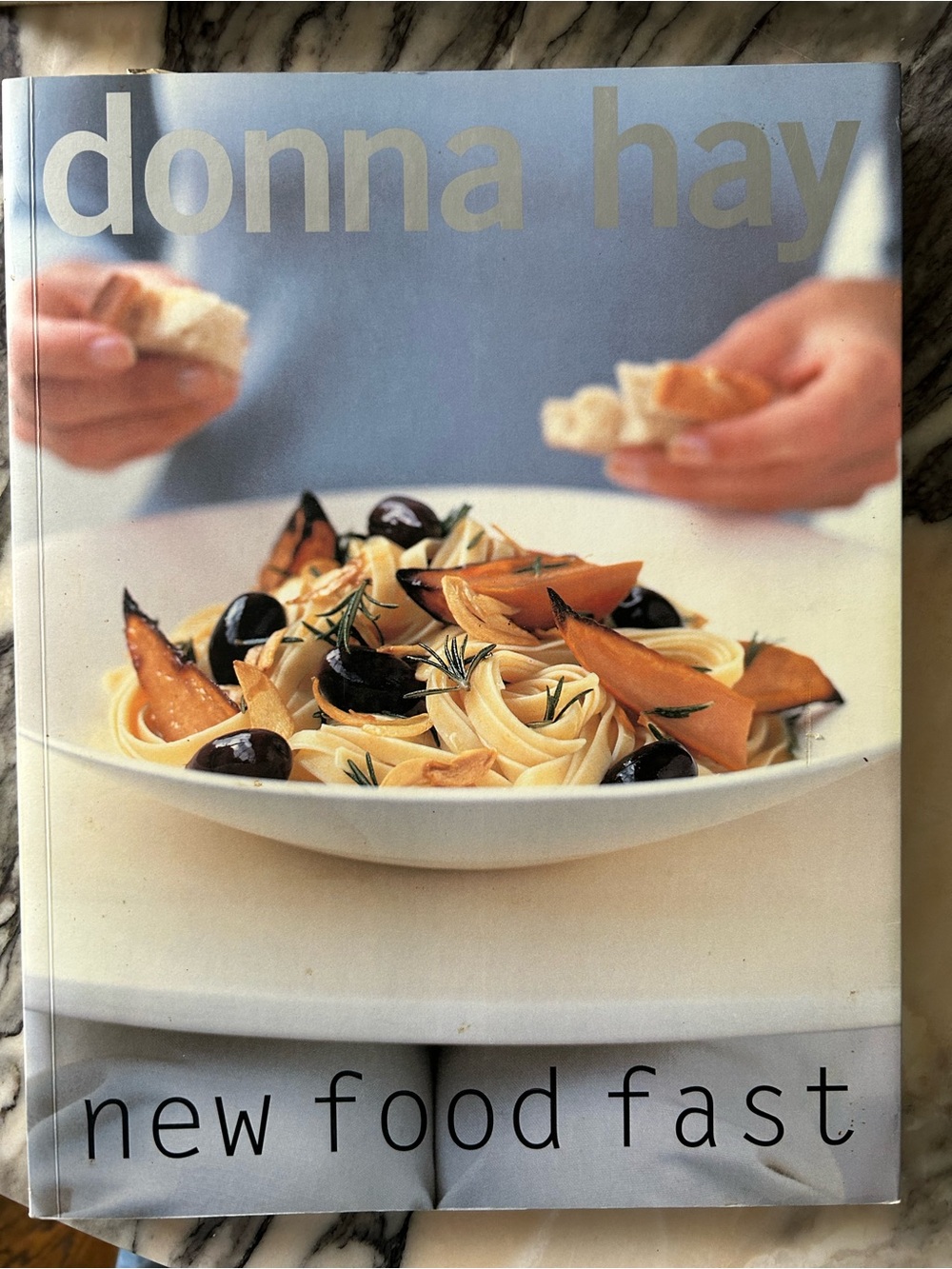 Donna Hay New Food Fast Cookbook